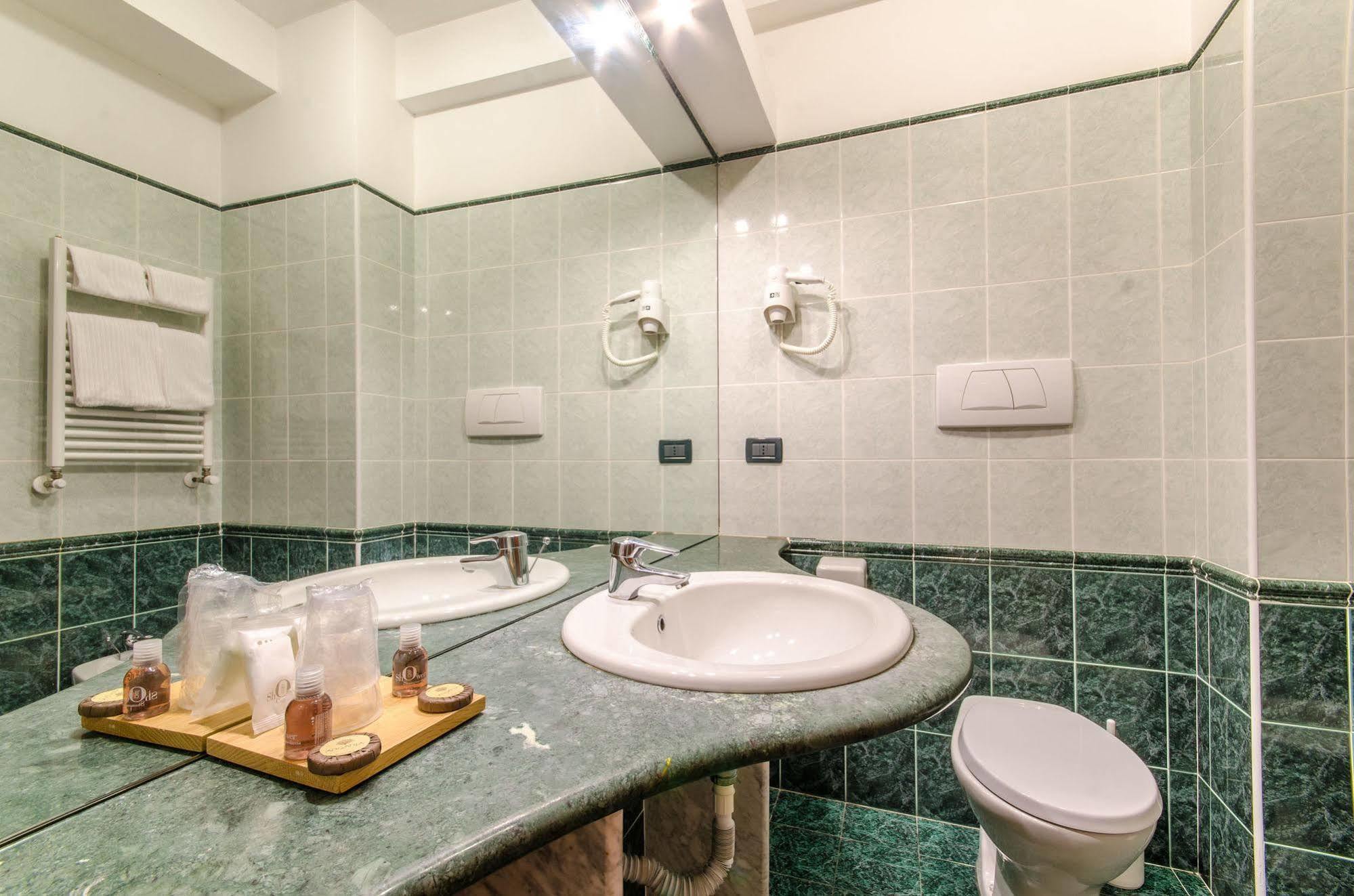 Hotel Federico Ii LʼAquila